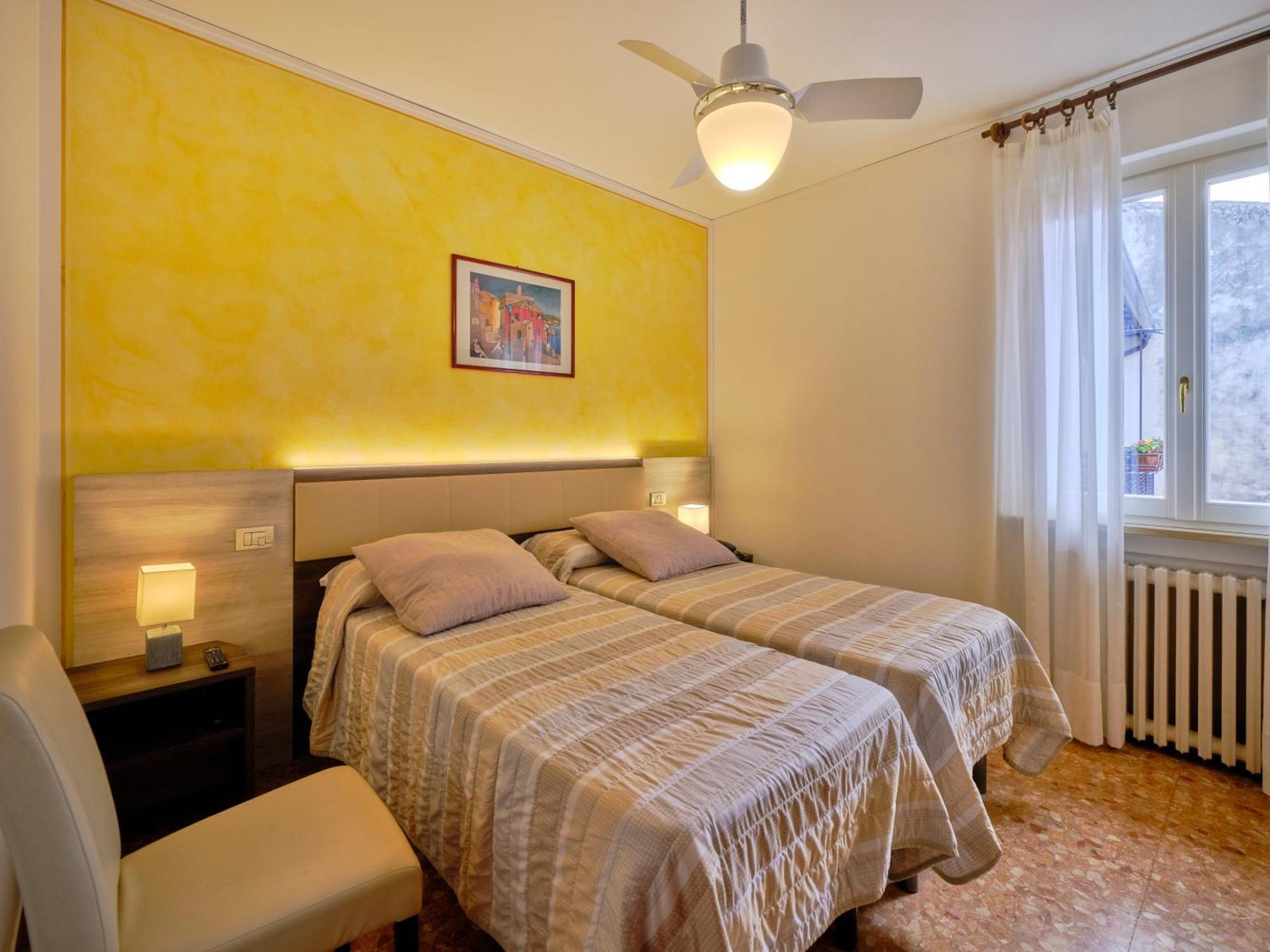 Piccolo Hotel Garda  Kültér fotó